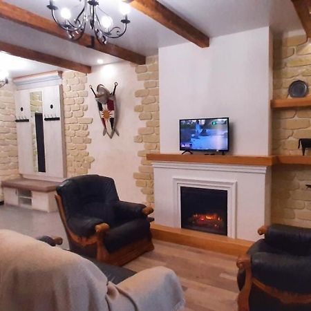 Гетьманські Палати , Старе Місто, 2 Спальні, Балкон-Тераса , 85 М Кв Kamyanets-Podilski Dış mekan fotoğraf
