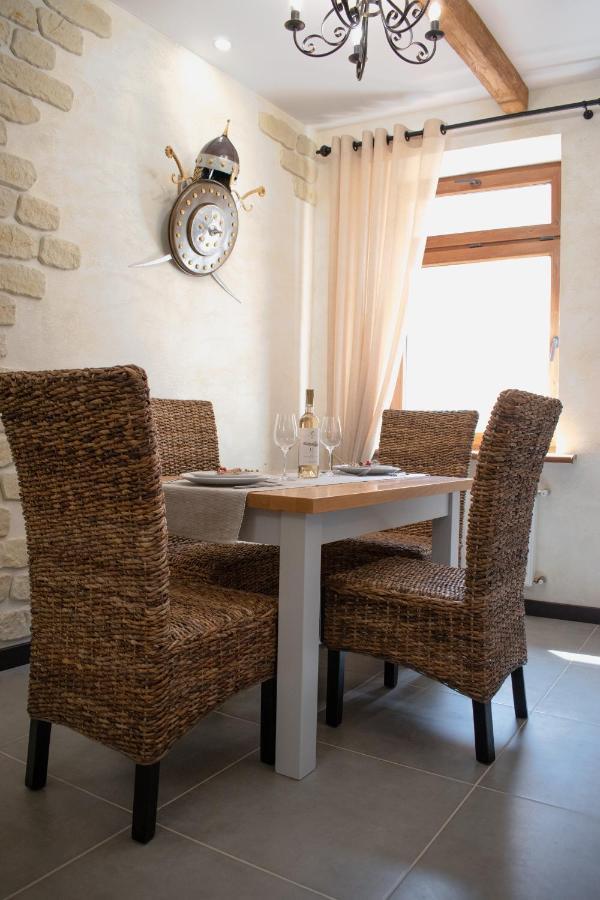 Гетьманські Палати , Старе Місто, 2 Спальні, Балкон-Тераса , 85 М Кв Kamyanets-Podilski Dış mekan fotoğraf