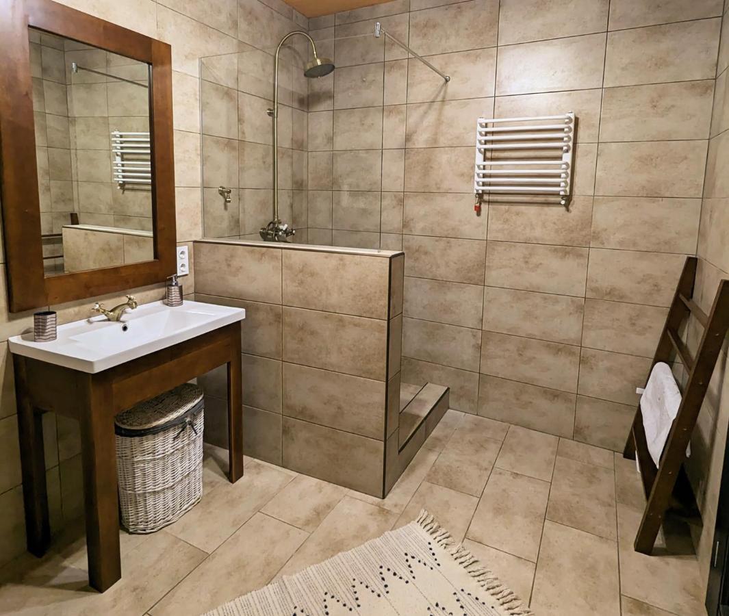 Гетьманські Палати , Старе Місто, 2 Спальні, Балкон-Тераса , 85 М Кв Kamyanets-Podilski Dış mekan fotoğraf